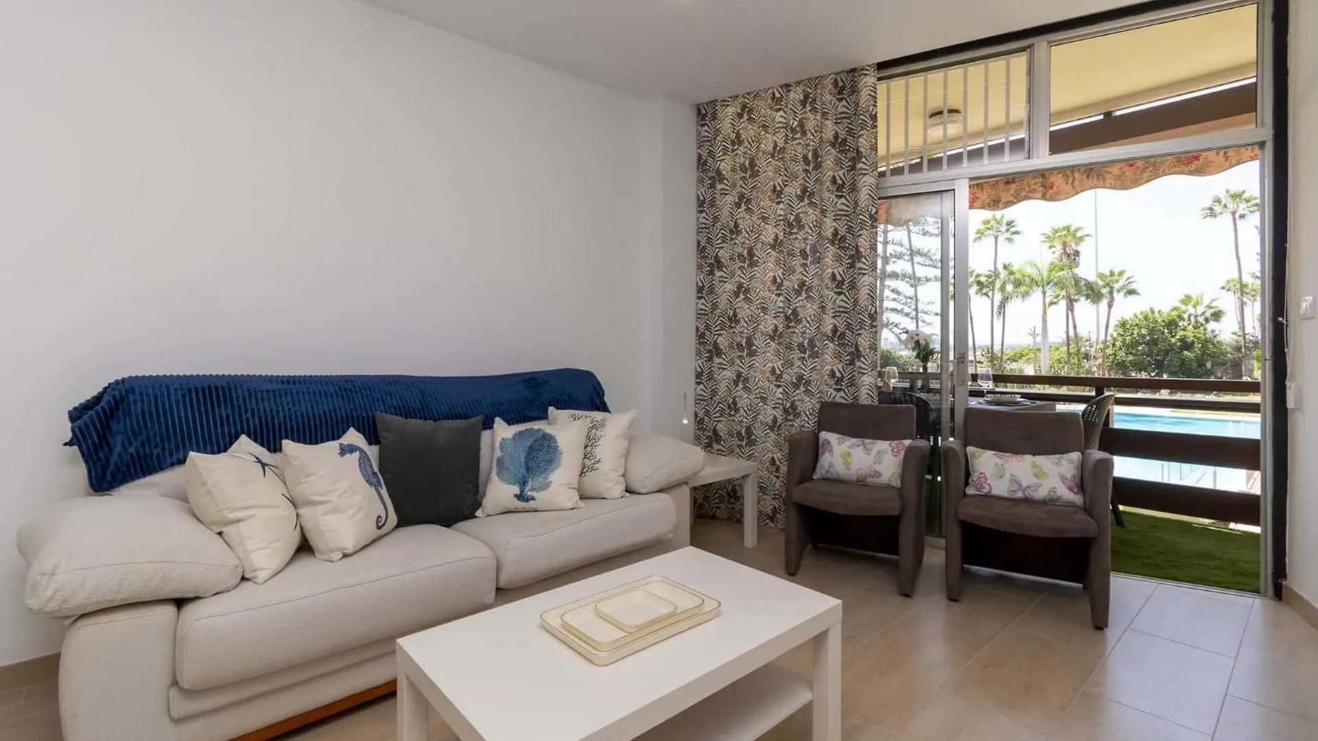 로스크리스티아노스 Santa Amalia 1 - Three Bed 아파트 0*,