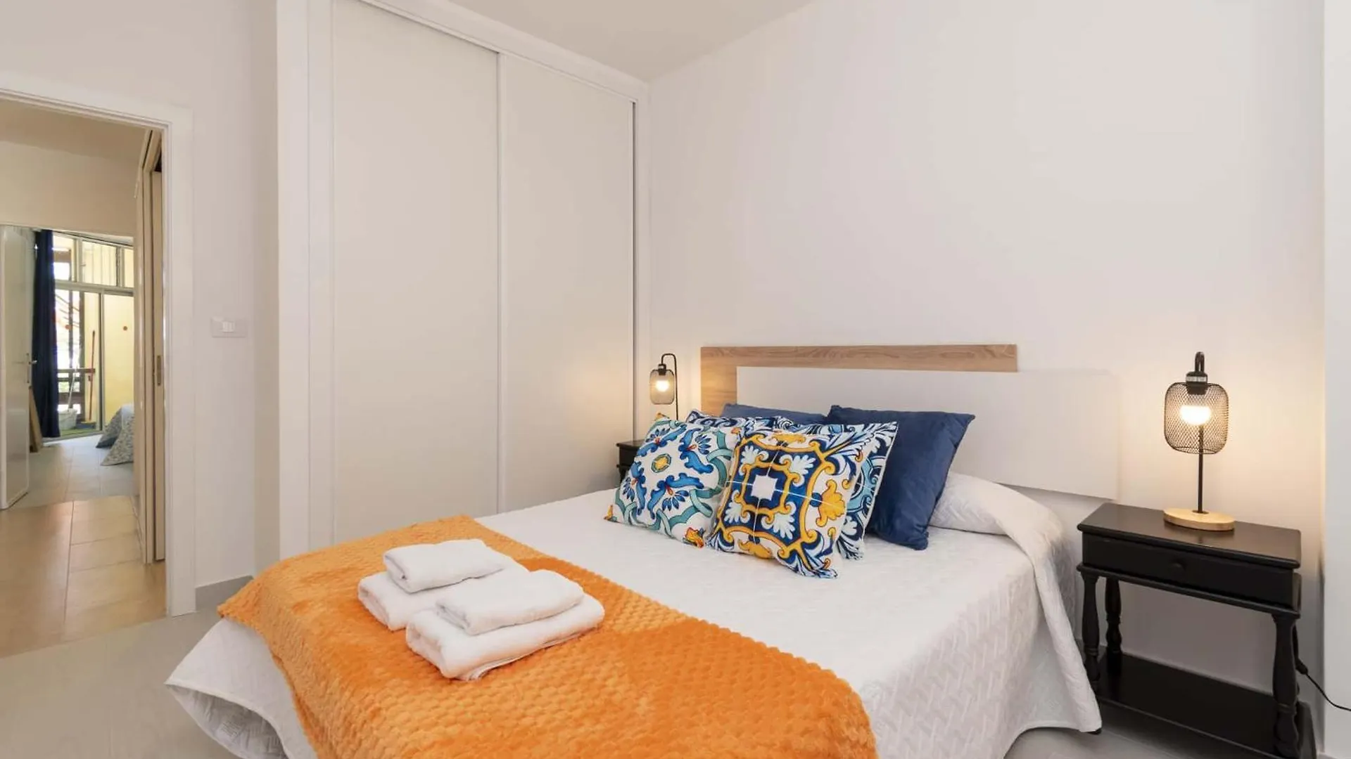 로스크리스티아노스 Santa Amalia 1 - Three Bed 아파트